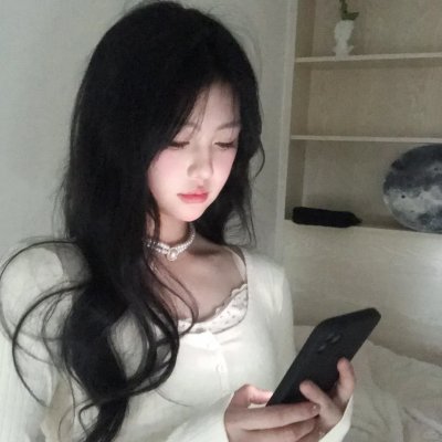 大小姐才不会玩格斗游戏